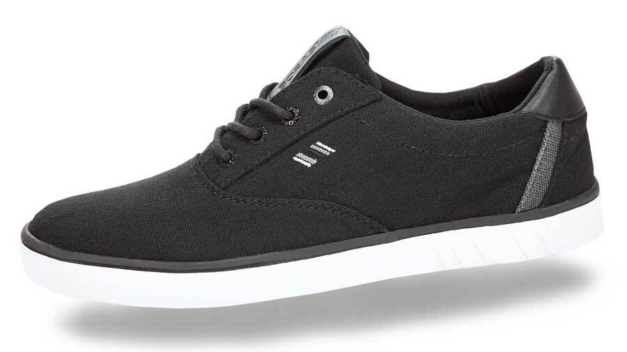 Svart med hvit såle